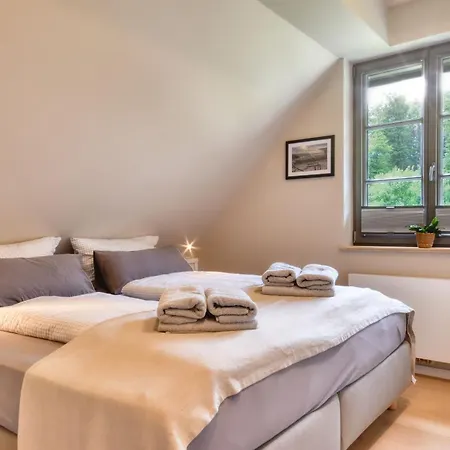 Holiday home Sehnsuchtsort 04 Klein Stresow Ruegen By Ruyastay
